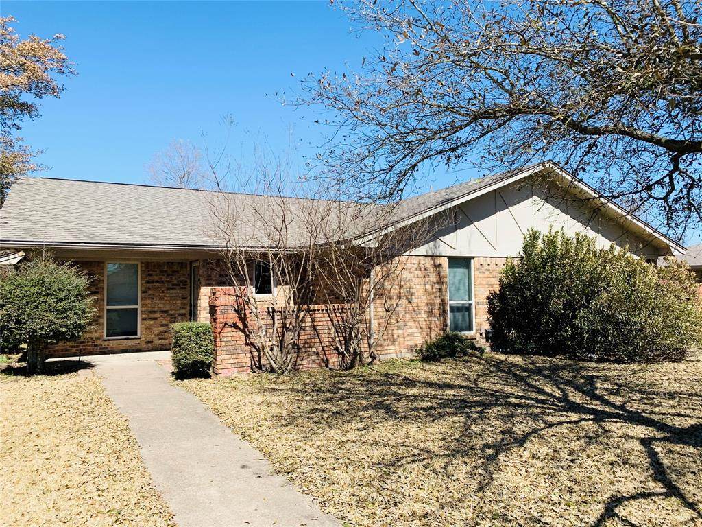 107 Sunview Street - Photo 1