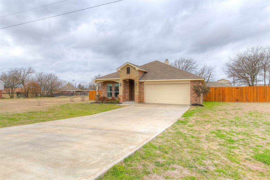 517 Pearson Street - Photo 1