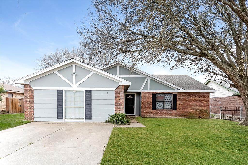 1733 Windsor Drive - Photo 1
