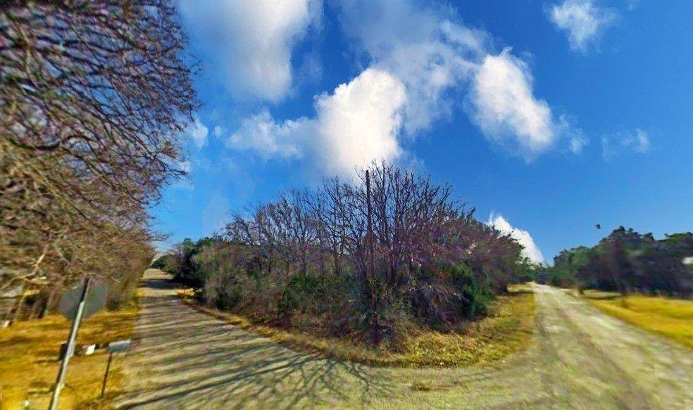 2817 Sycamore Court - Photo 1