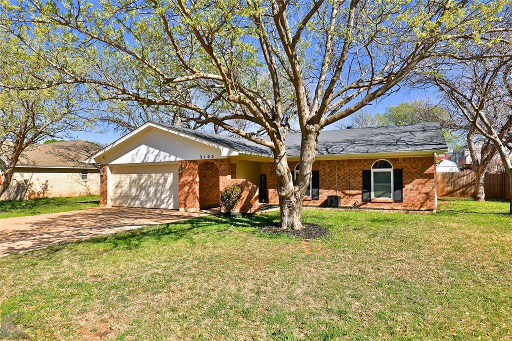 3102 Primrose Drive - Photo 1