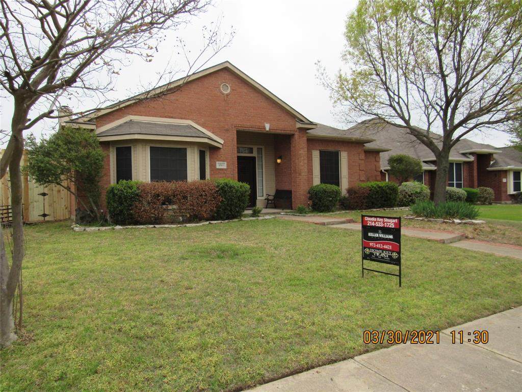 1512 Cade Court - Photo 1