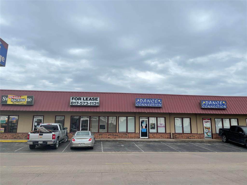 1407 Plaza Drive - Photo 1