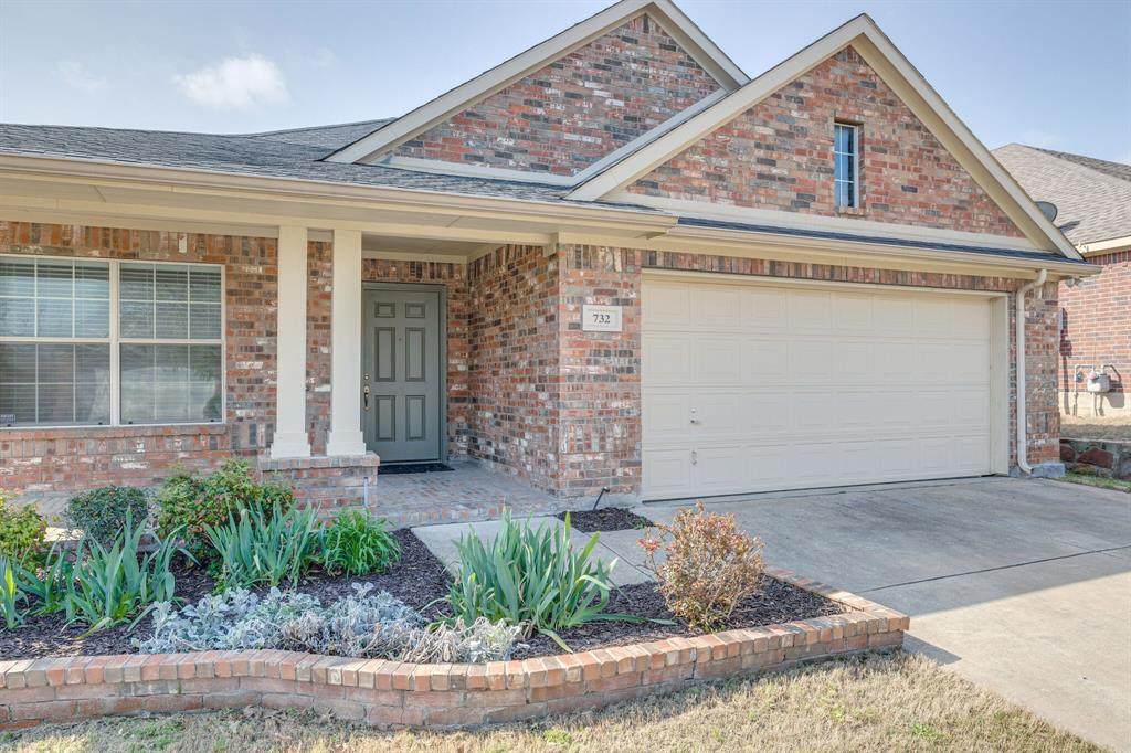 732 Darlington Trail - Photo 1
