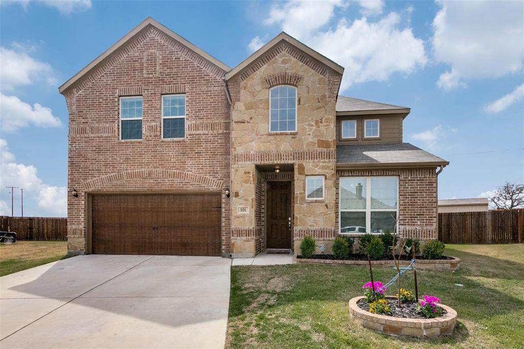 101 Forest Lane - Photo 1