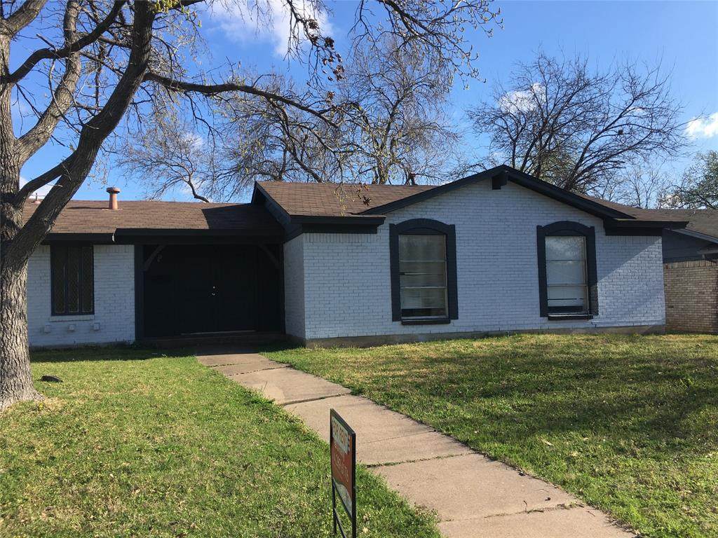 2613 Laramie Street - Photo 1