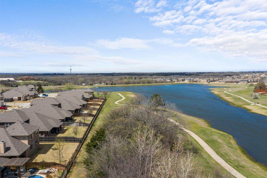 921 Longhorn Drive - Photo 1