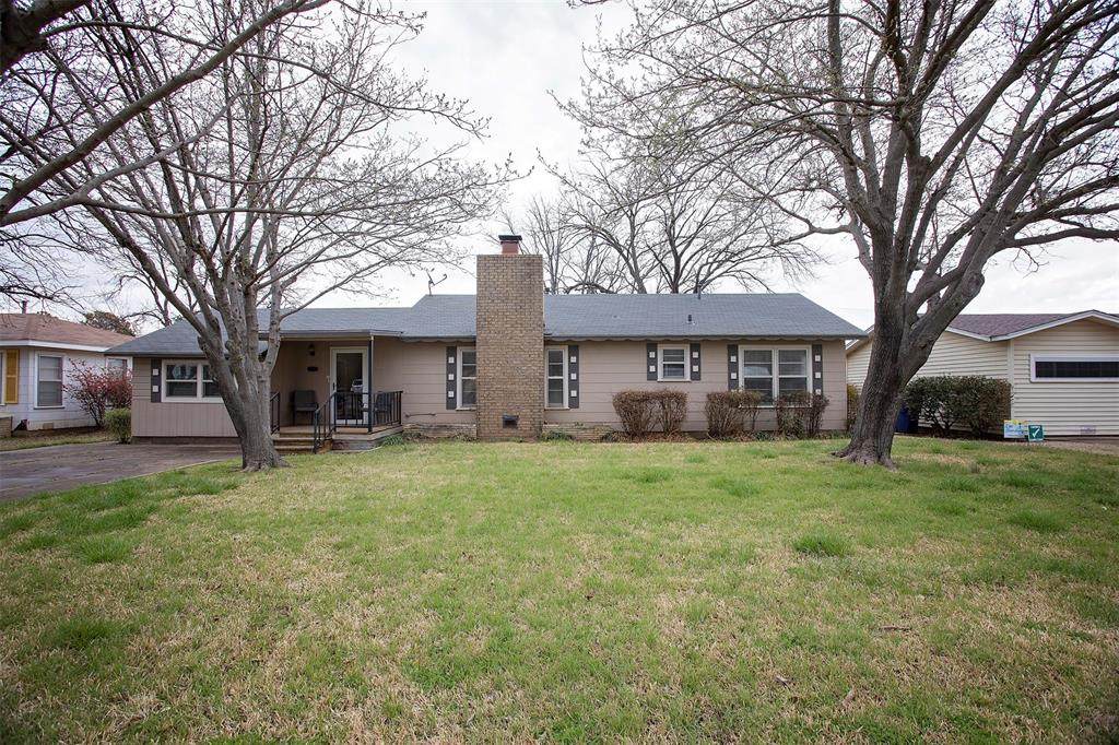 1373 Hillcrest Street - Photo 1
