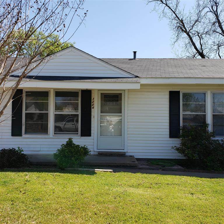 1204 Grace Street - Photo 1