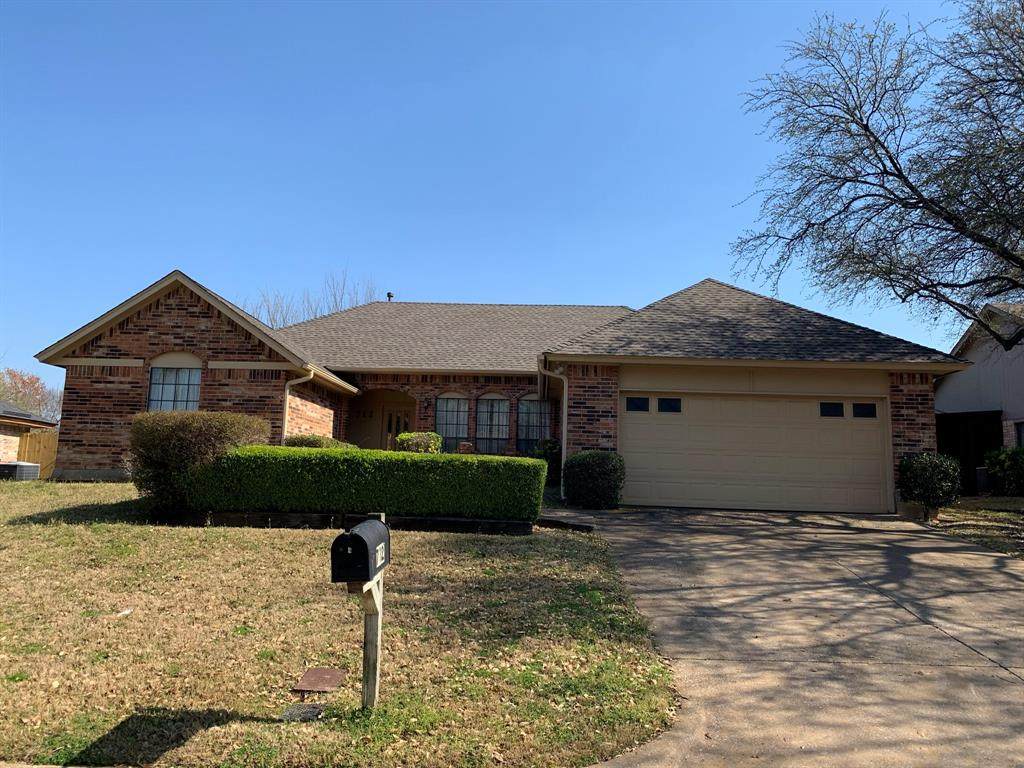 712 Whistler Drive - Photo 1