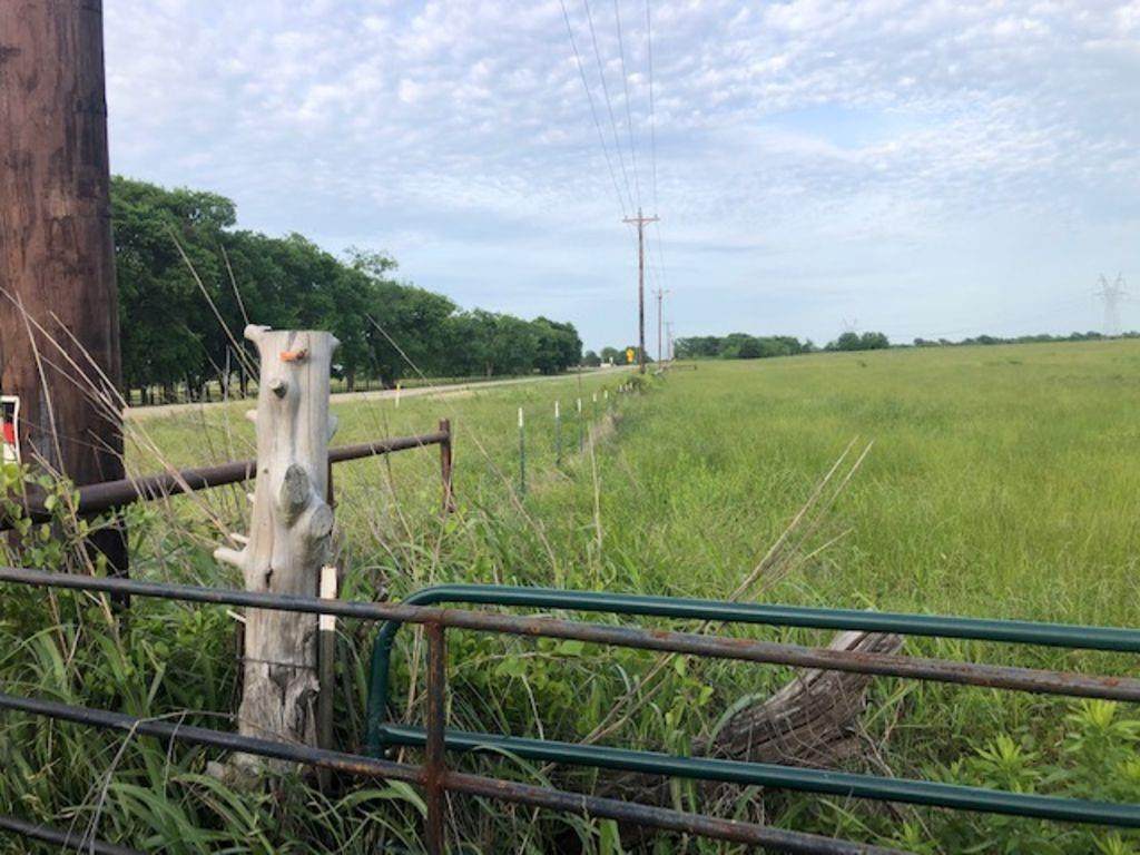 0 Fm 2649 - Photo 1