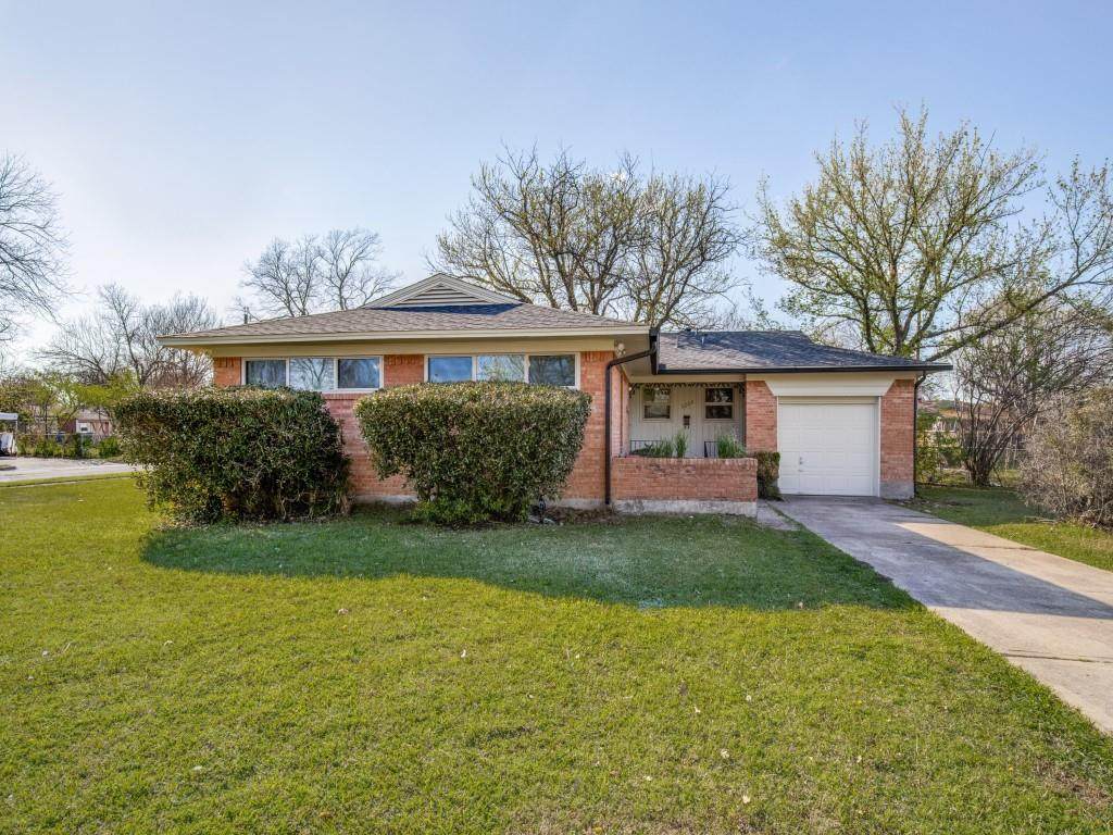 3229 Old Orchard Road - Photo 1