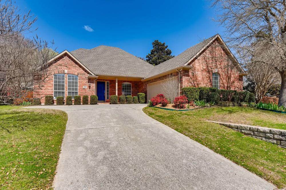 4806 Virginia Woods Drive - Photo 1