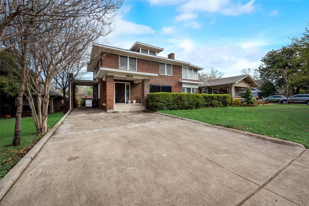 2216 Park Place Avenue - Photo 1