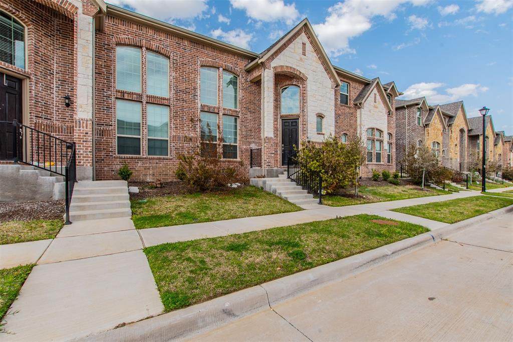 1533 Joy Drive - Photo 1