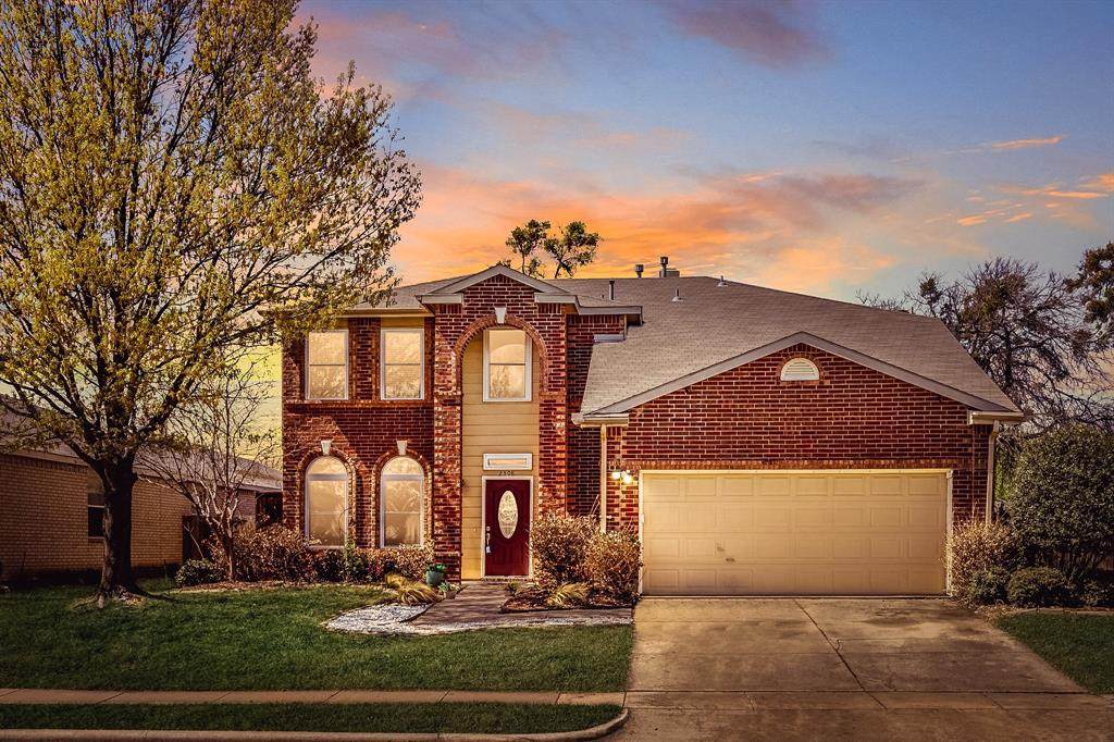2308 Pecan Drive - Photo 1