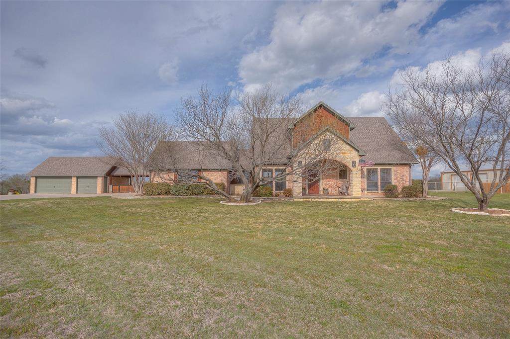 128 Eagle Pass Lane - Photo 1