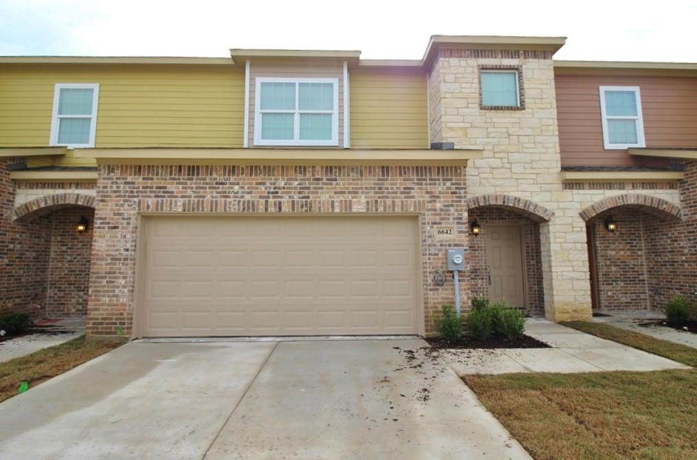 6642 Mountain Trail - Photo 1