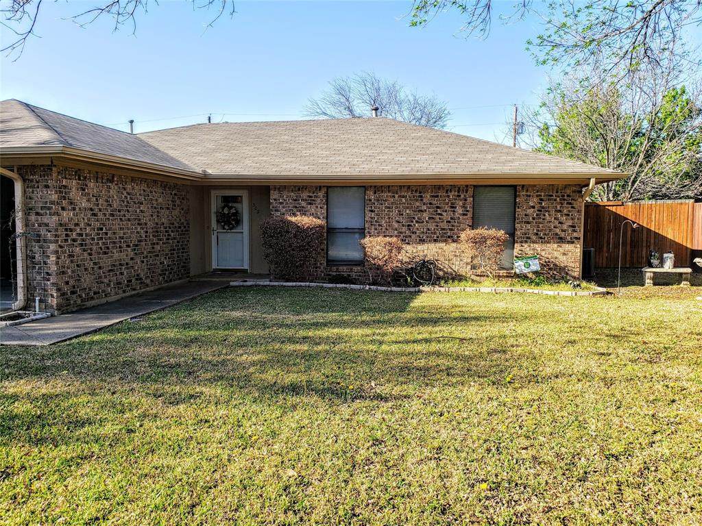 302 Memorial Drive - Photo 1
