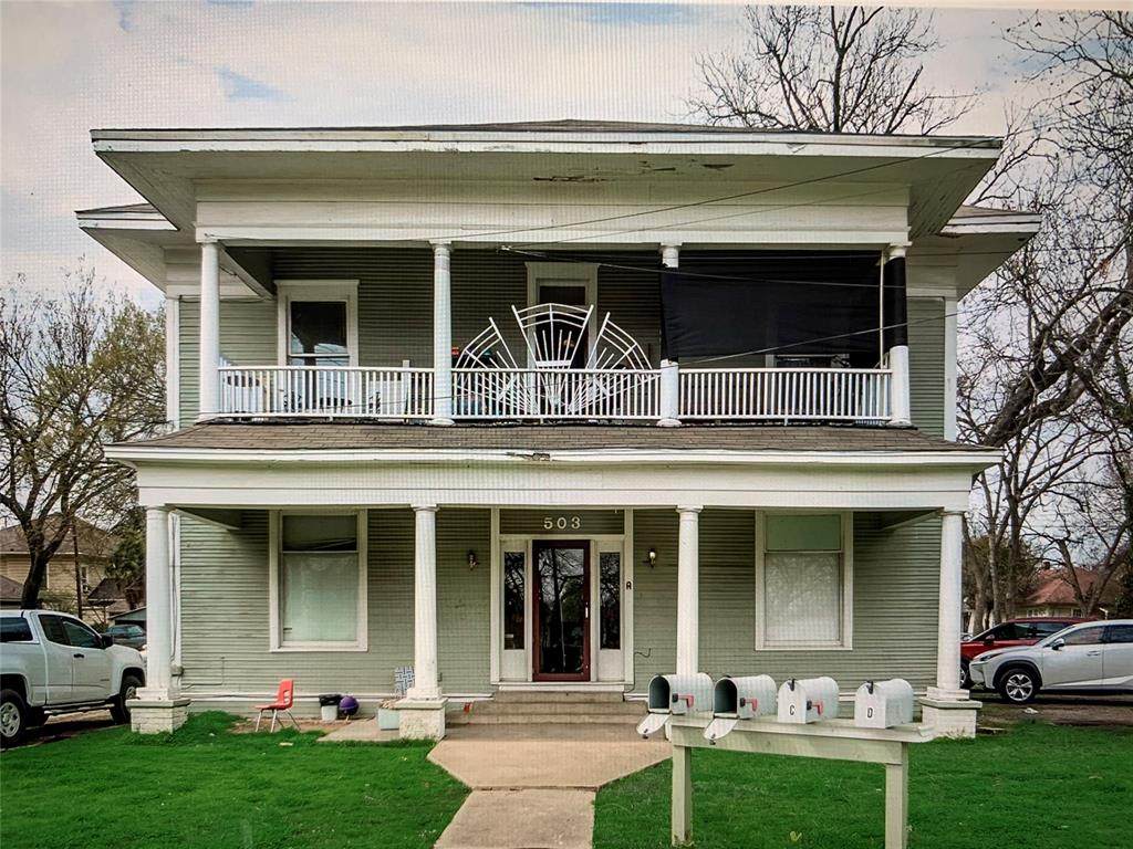 503 Virginia Street - Photo 1