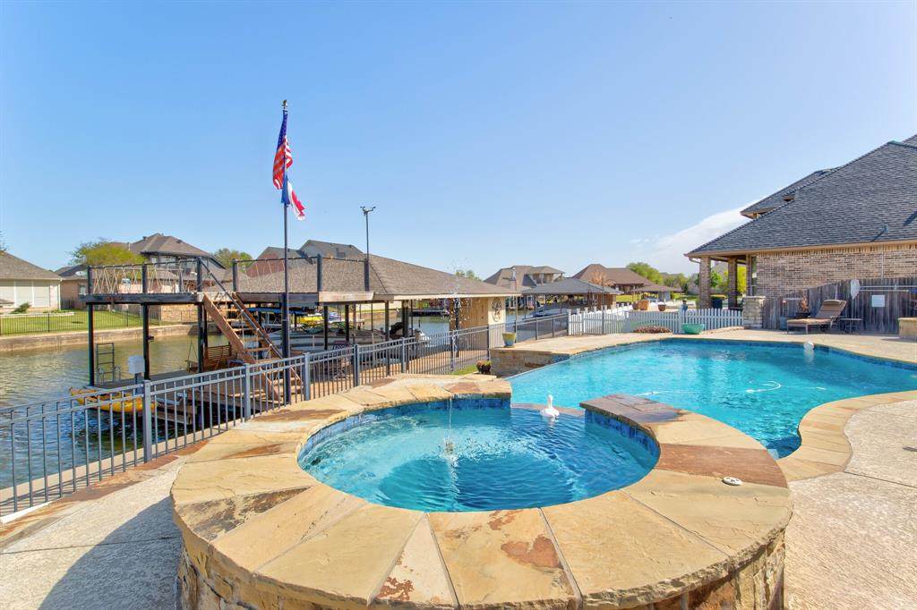 1116 Mallard Way - Photo 1