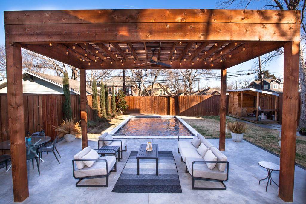 5643 Richard Avenue - Photo 1
