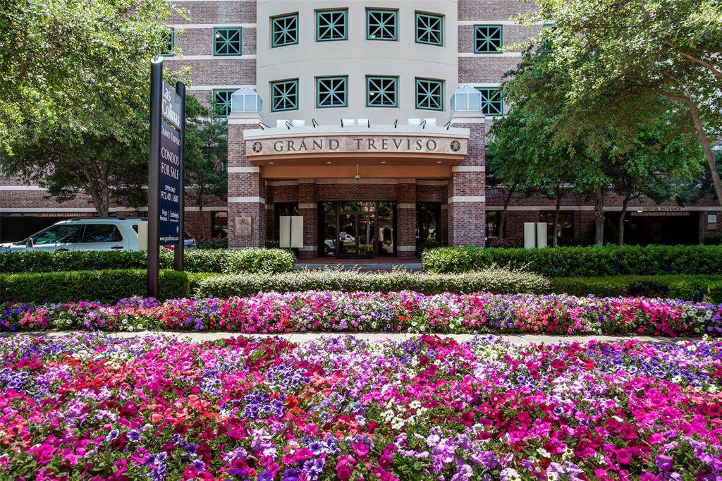 330 Las Colinas Boulevard - Photo 1