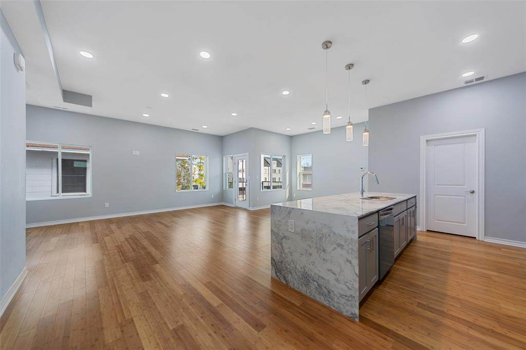 4633 Virginia Avenue - Photo 1