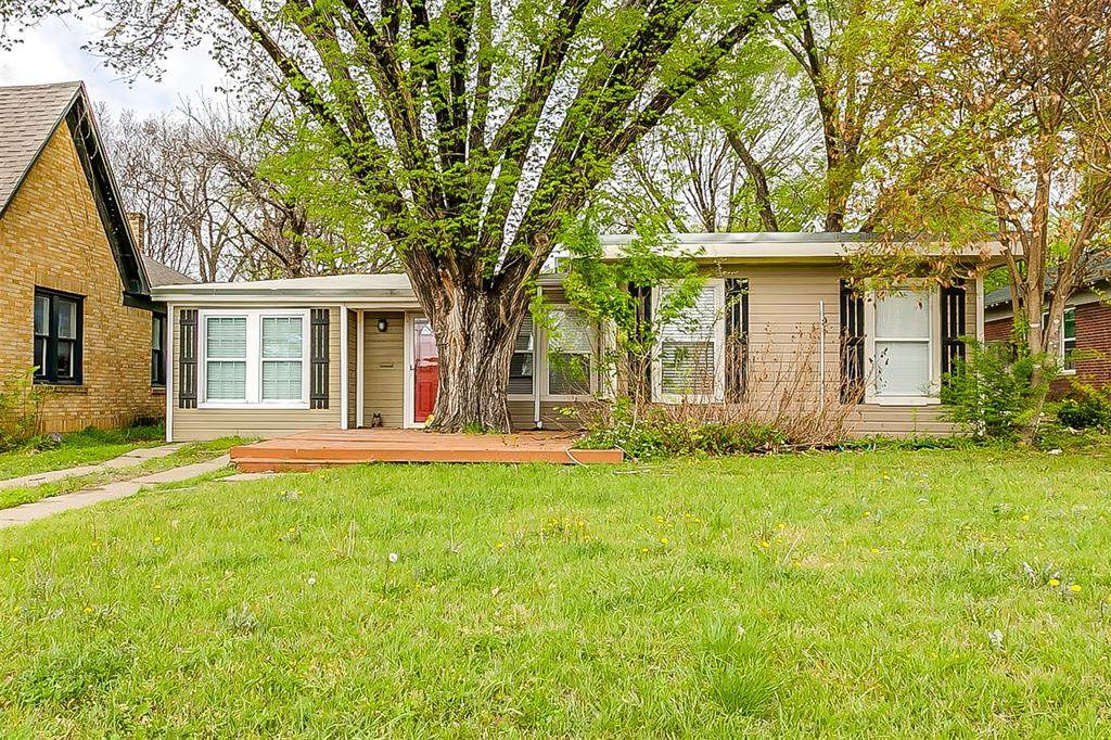2208 Thomas Place - Photo 1