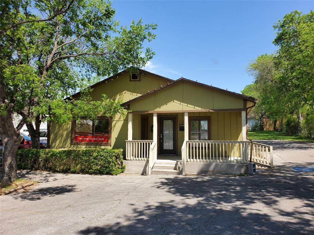 240 Hampton Road - Photo 1