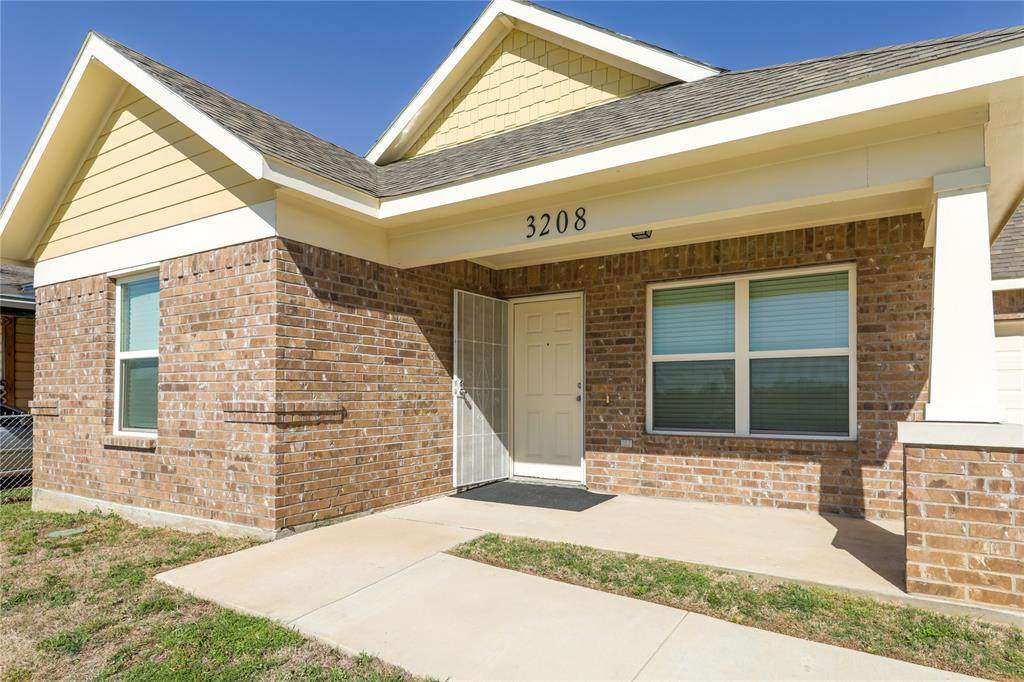 3208 Refugio Avenue - Photo 1