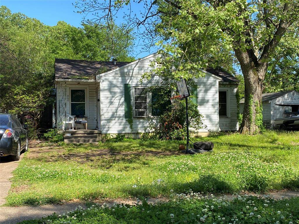 860 Modica Street - Photo 1