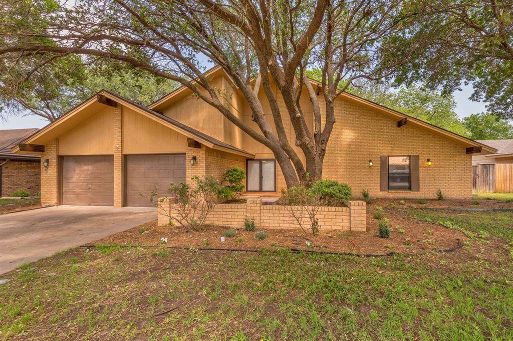 3417 Kensington Drive - Photo 1