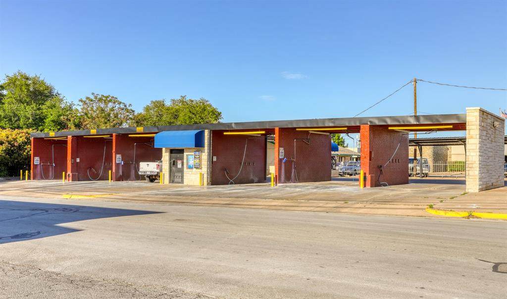 724 Pearl Street - Photo 1