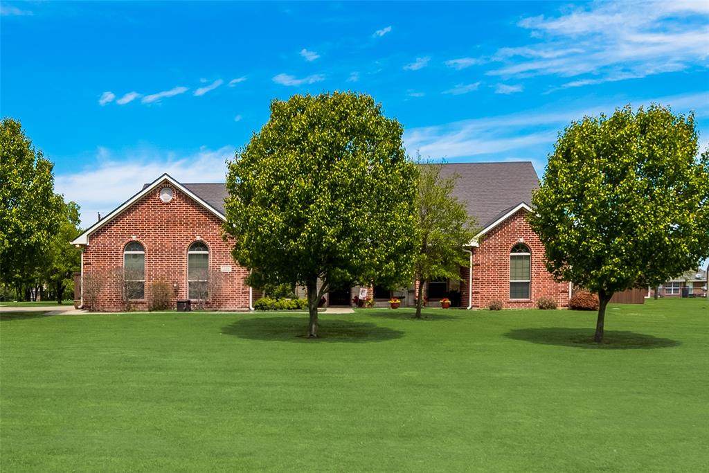 3044 County Road 1030 - Photo 1