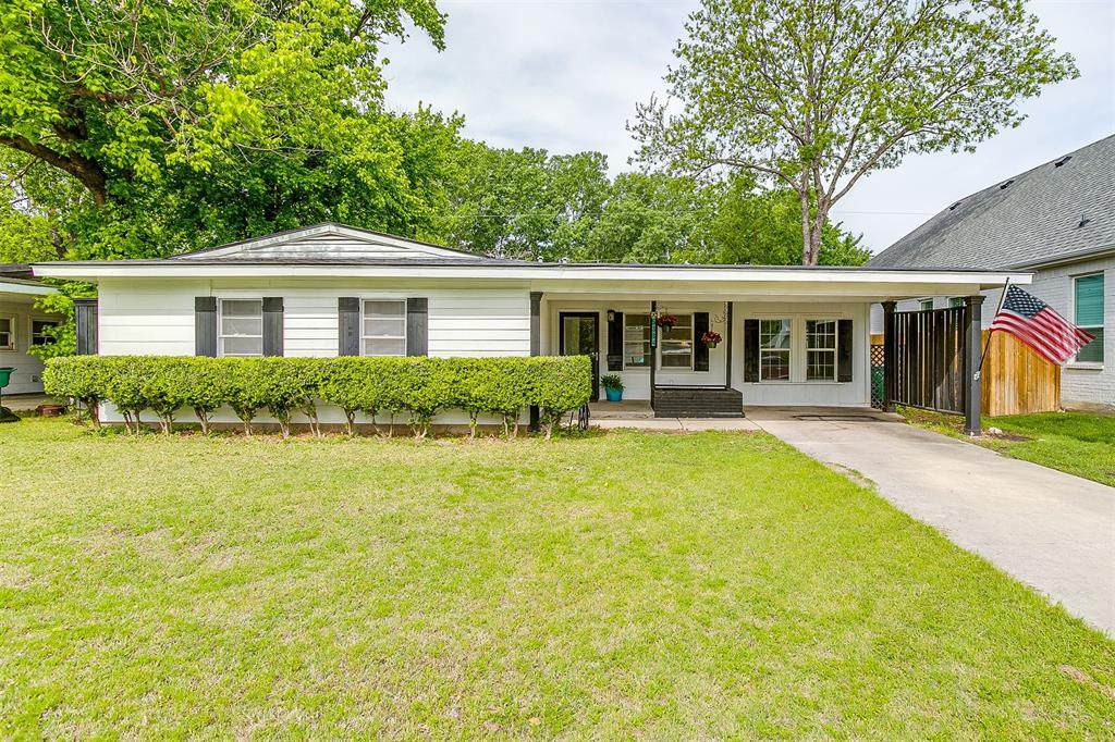 5884 Tracyne Drive - Photo 1