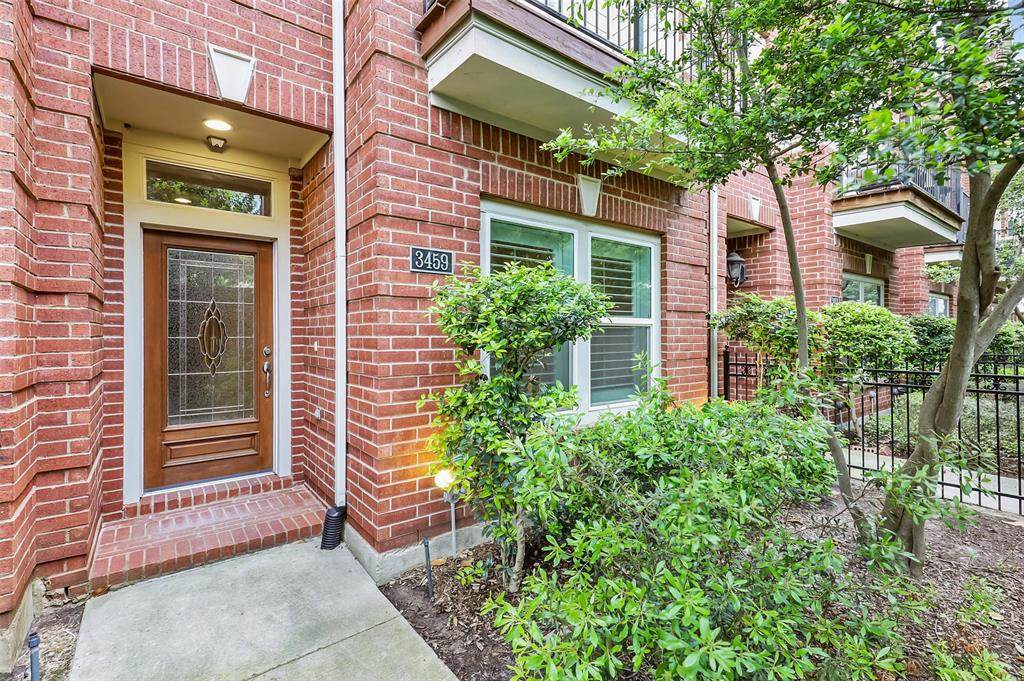 3459 Howell Street - Photo 1