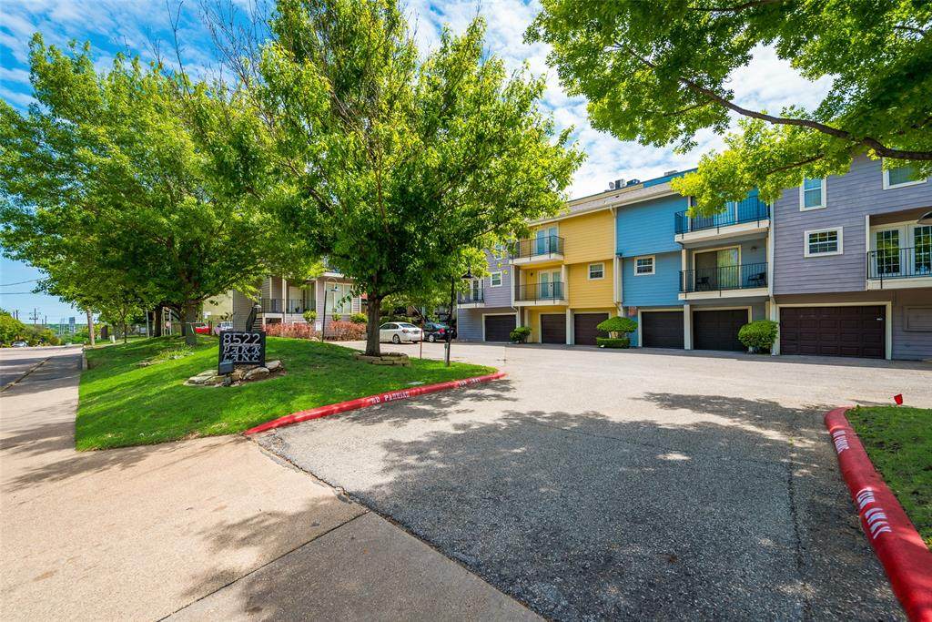 8522 Park Lane - Photo 1