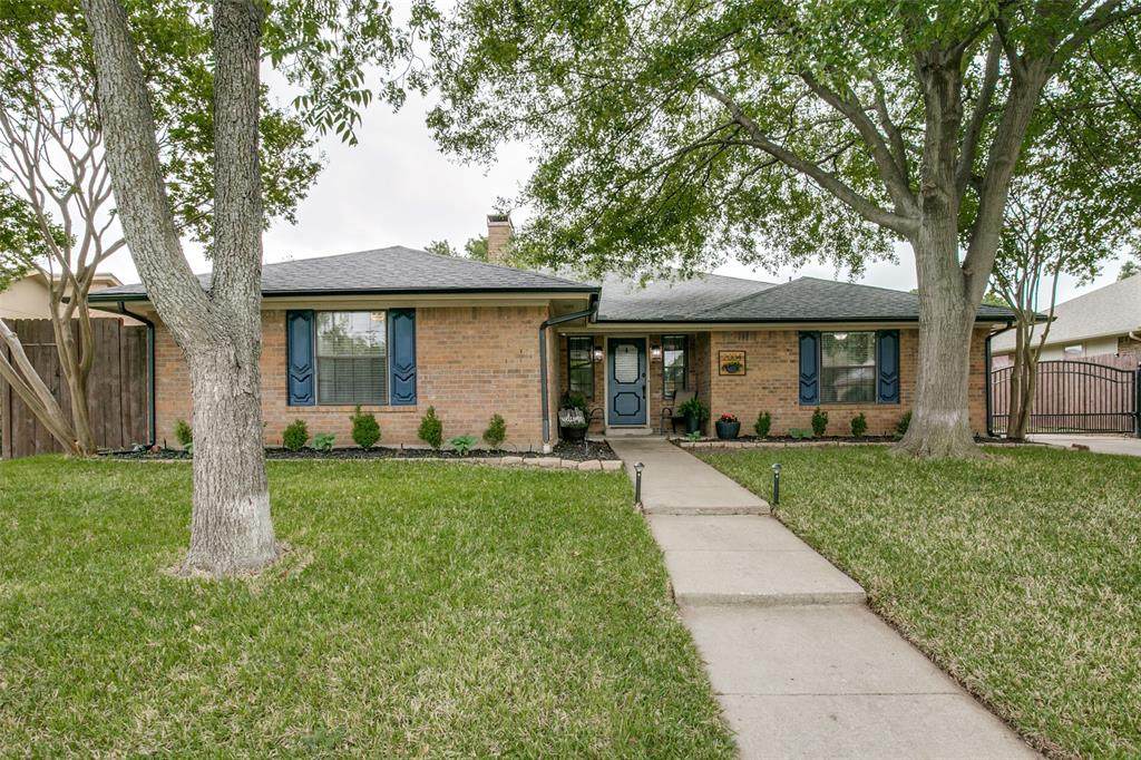 2004 Oakmeadow Street - Photo 1