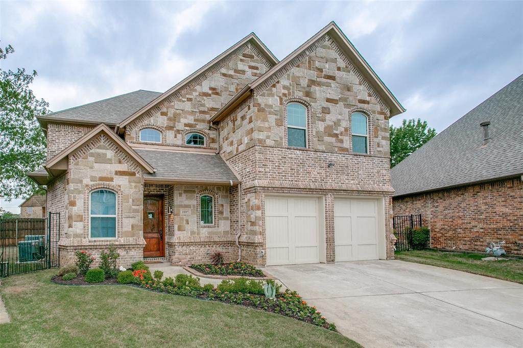1805 Castle Court - Photo 1