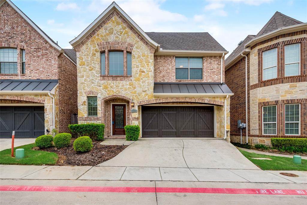 2221 Cameron Crossing - Photo 1