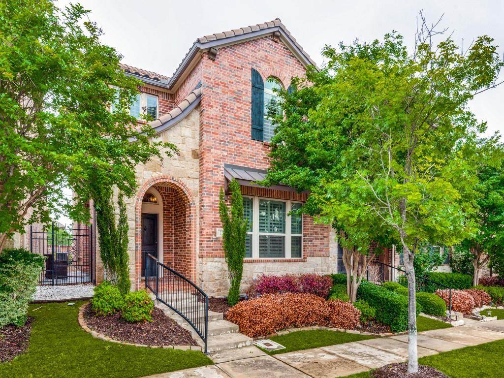 227 Palacio Street - Photo 1