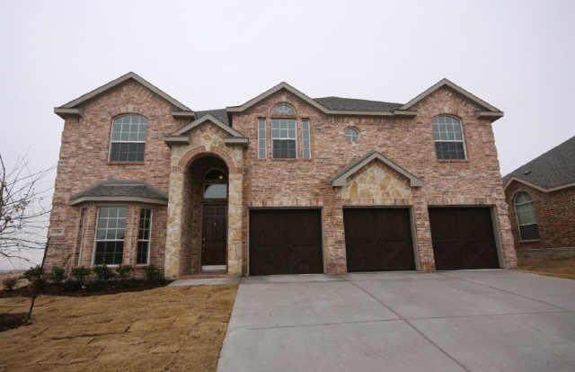 326 Equine Lane - Photo 1