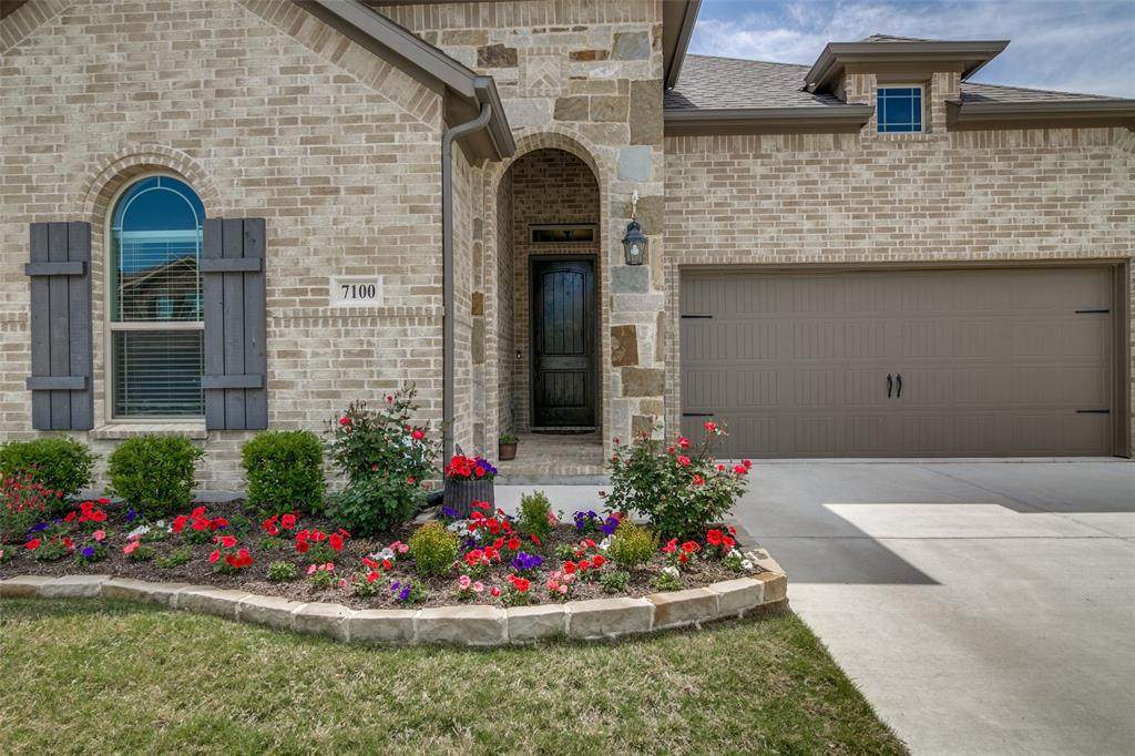 7100 Willow Wood Street - Photo 1