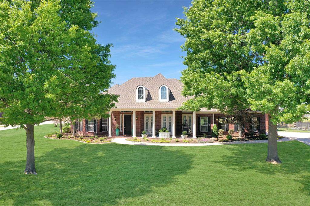 1904 Wickwood Court - Photo 1