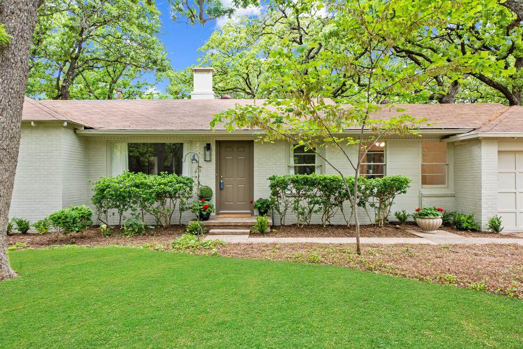 1124 Forrest Drive - Photo 1