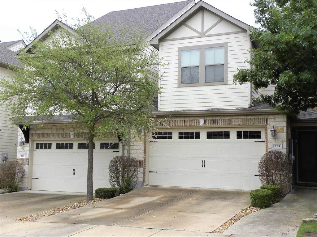 709 Chestnut Hill Drive - Photo 1
