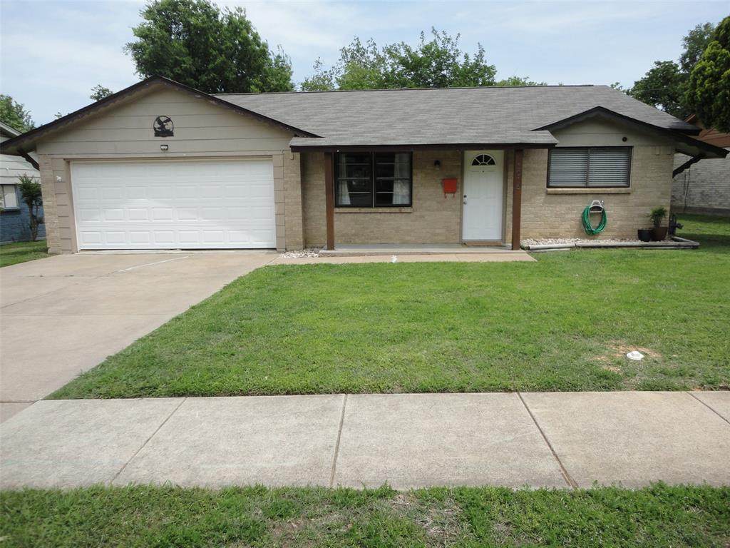 1016 Russell Lane - Photo 1