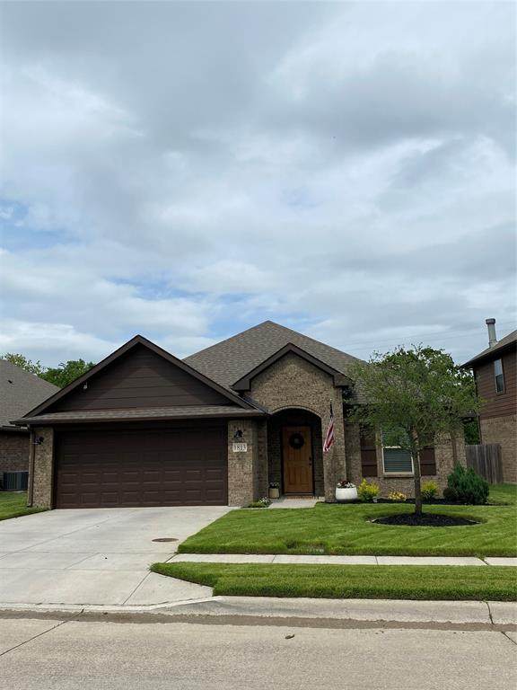 1813 Bersand Avenue - Photo 1