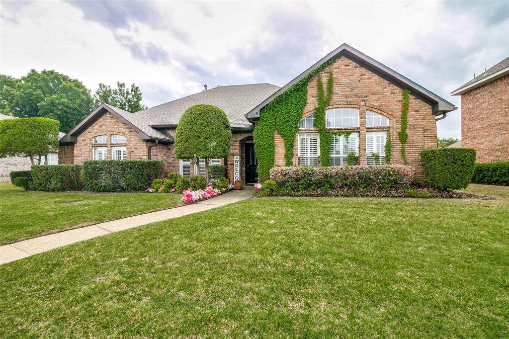 3214 Suzanne Drive - Photo 1